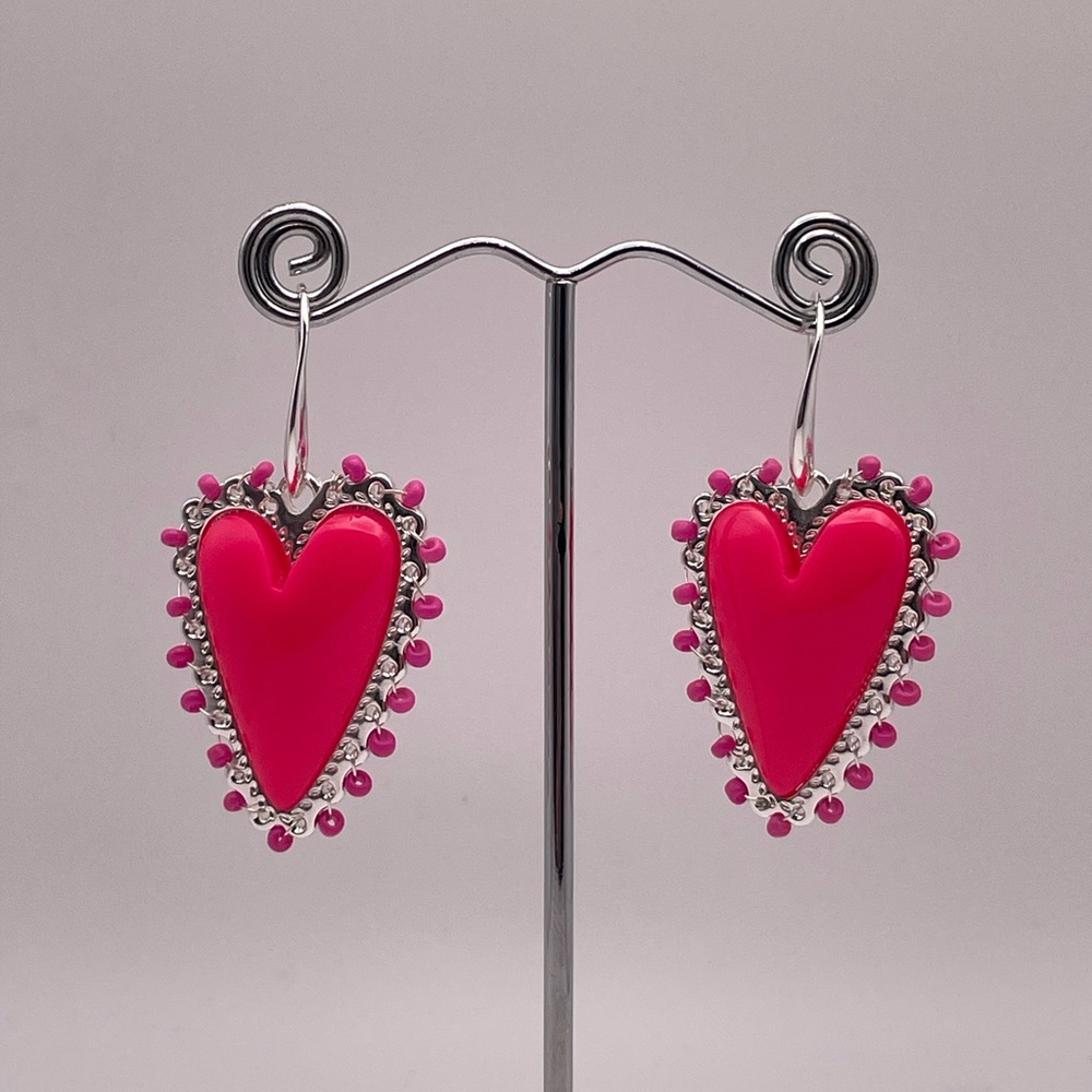 Fashion Heart-Shaped Silver and Pink Earrings